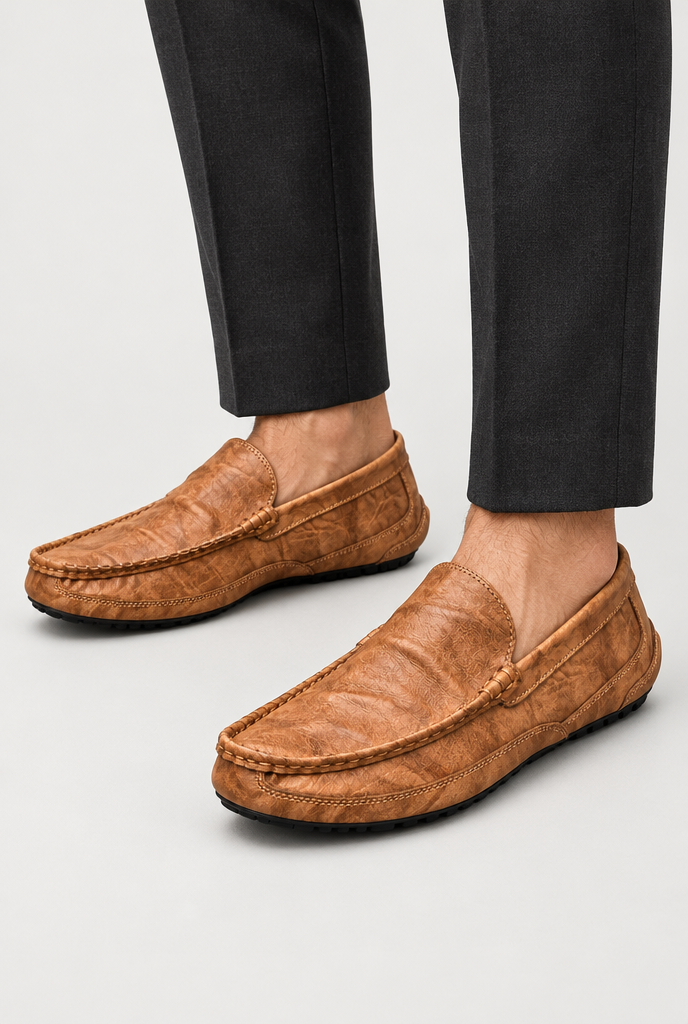 The Stitched Driving Loafer — Light brown