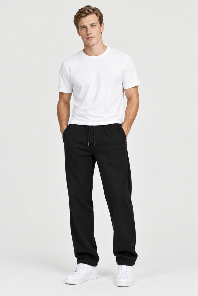 The Relaxed Sweatpant — Black