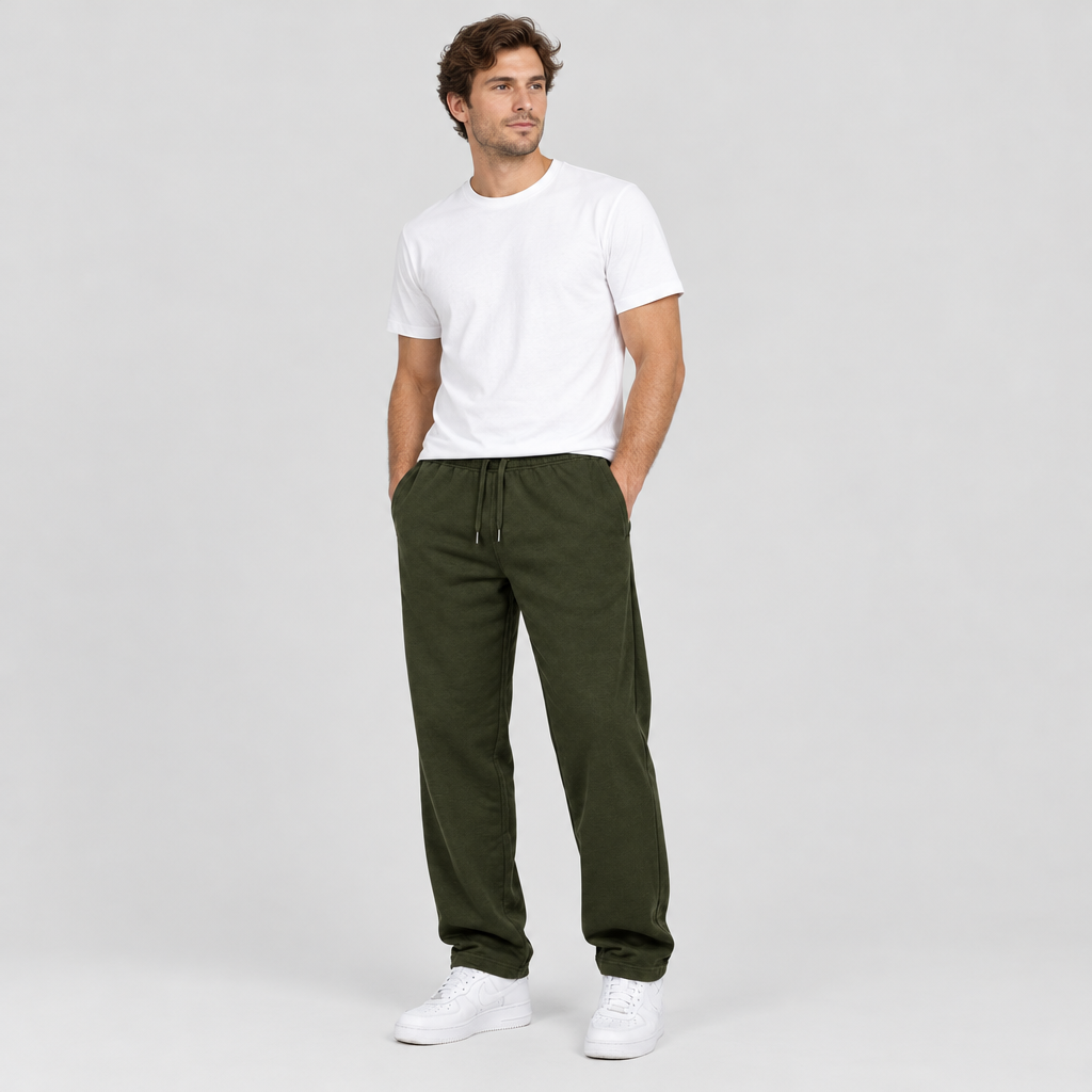 The Relaxed Sweatpant — Green
